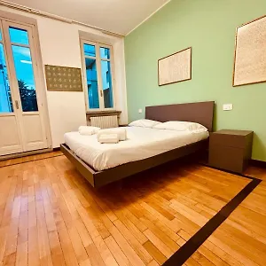 Kibilu - Via Medaglie D'oro Centro Citta Con Parcheggio Appartamento Varese