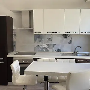 Royal Milano Linate Appartamento Pantigliate