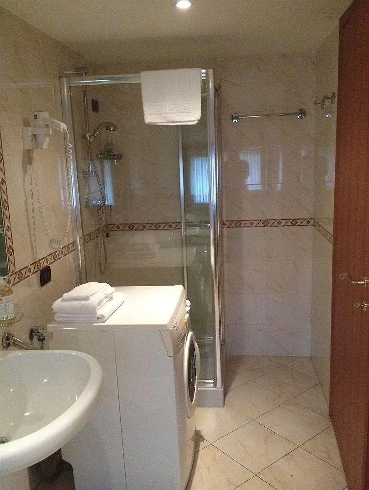 Palazzo Brando - Living Apartments Тревизо
