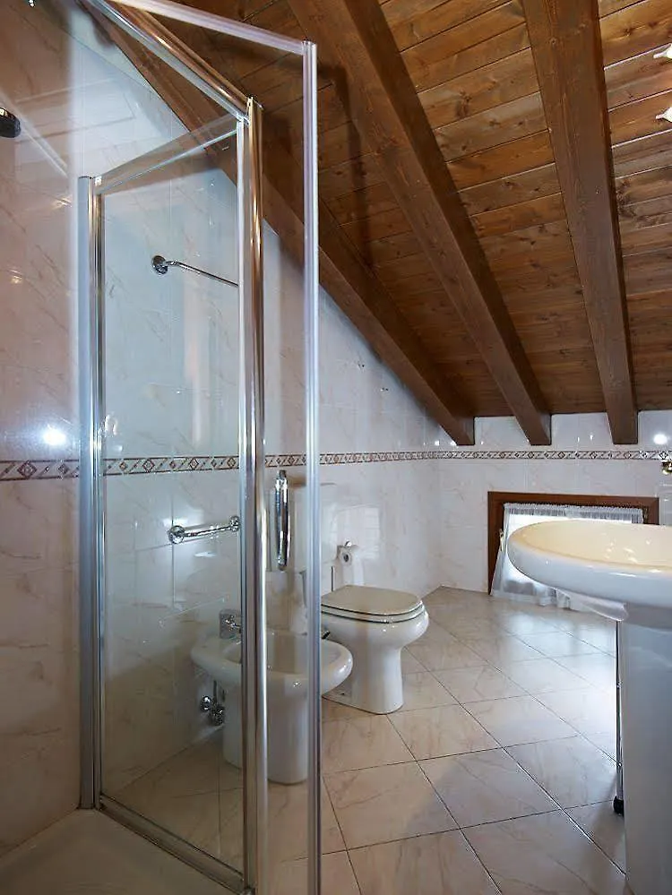 Palazzo Brando - Living Apartments Тревизо